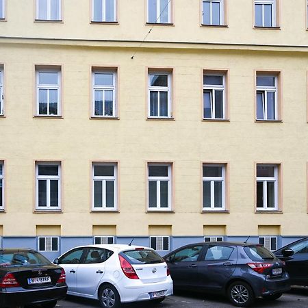 Hideaway Suite Danube Canal Vienna Exterior photo